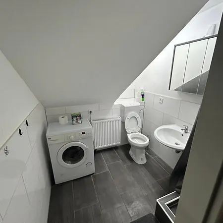 Monteurzimmer Pehlivan Hostel *