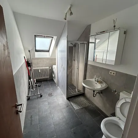 Monteurzimmer Pehlivan Albergue Huttlingen